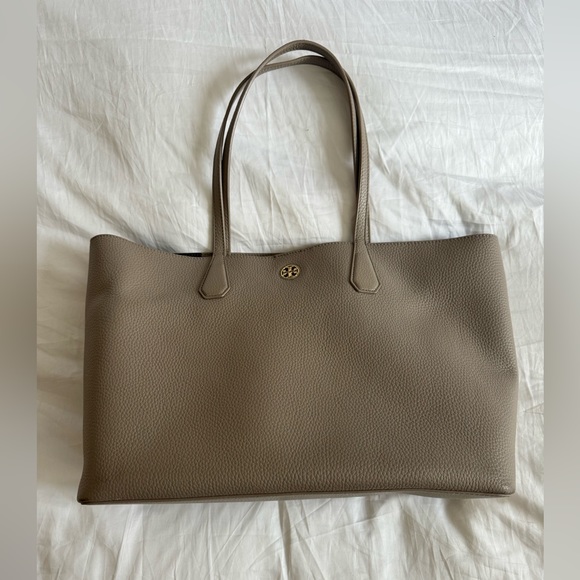 Tory Burch Tote - Picture 2 of 9